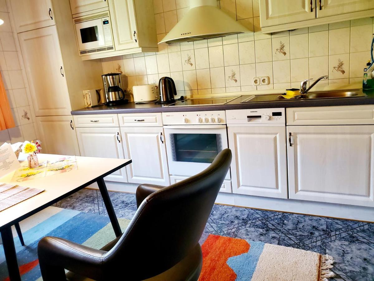 Ferienwohnung 1 Bei Familie Saupe シャプローデ エクステリア 写真