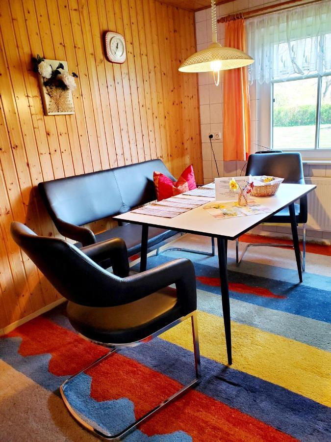 Ferienwohnung 1 Bei Familie Saupe シャプローデ エクステリア 写真